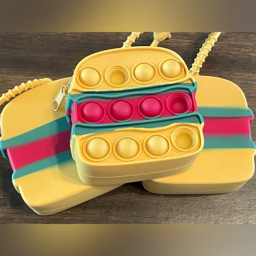Burger Squad Pop Purse - Picture 1 of 2